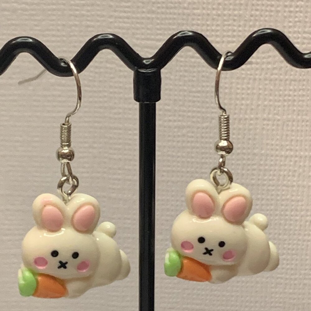 Bunny Earring, Easter Earring, Easter Bunny, Easter Basket Gift, Carrot Earring